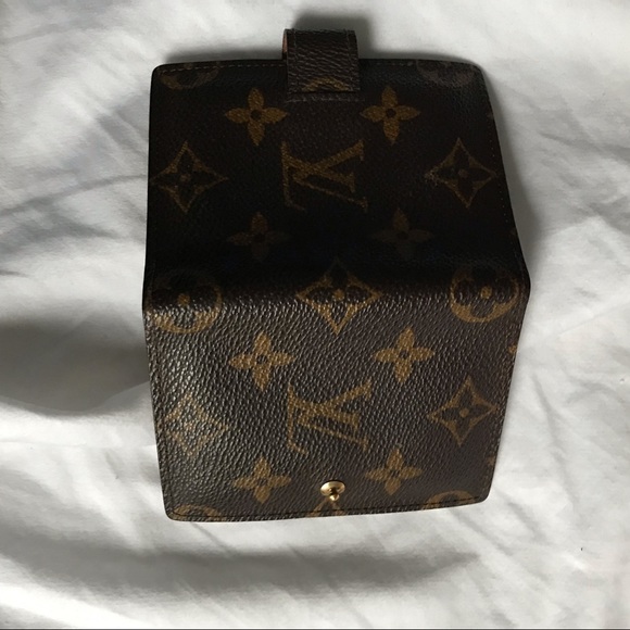 Louis Vuitton Card Case - Picture 6 of 7